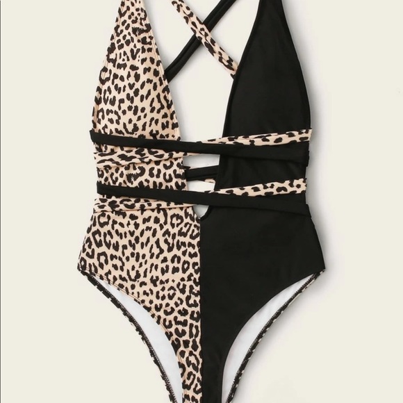 👑 HOST PICK 👑One piece bathing suit monokini - Picture 5 of 7